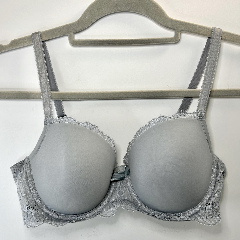 Victoria's Secret Angels Grey Lace Lightly Padded Adjustable Strap Bra 36C